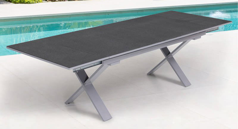 Rozkładane stoły ogrodowe